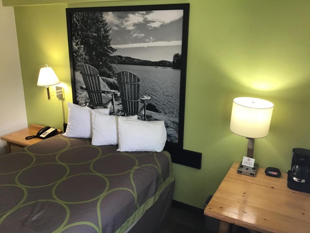Super 8 By Wyndham Powell Hotel Luaran gambar