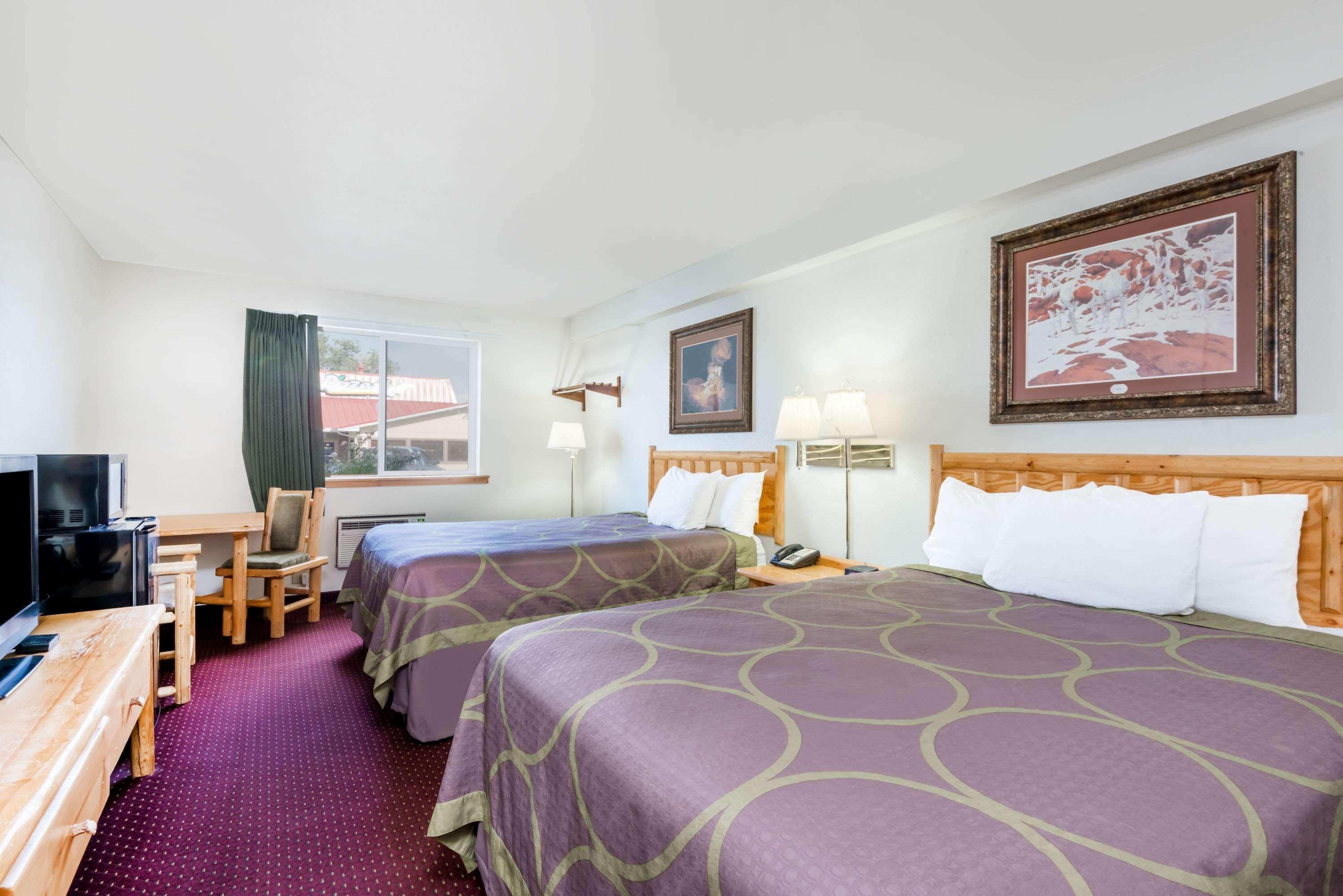 Super 8 By Wyndham Powell Hotel Luaran gambar